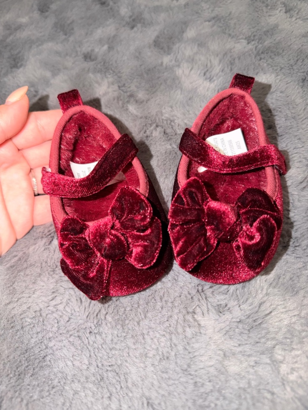 Velvet Bow Mary Jane Baby Shoes - Burgundy
